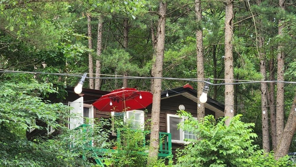 Hongcheon Gongjaksan Recreational Forest Pension Екстер'єр фото